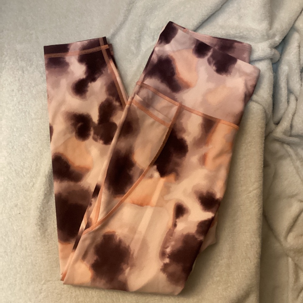 Old Navy Active Power Soft leggings Neon Orange and Purple size Medium